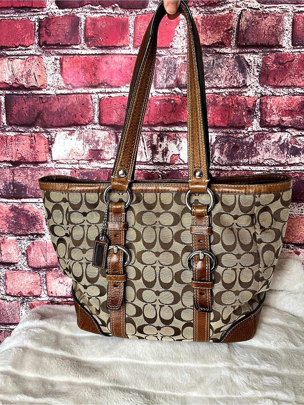 Coach Vintage Y2K Signature Canvas Buckle Detail Shoulder Tote Bag 10987